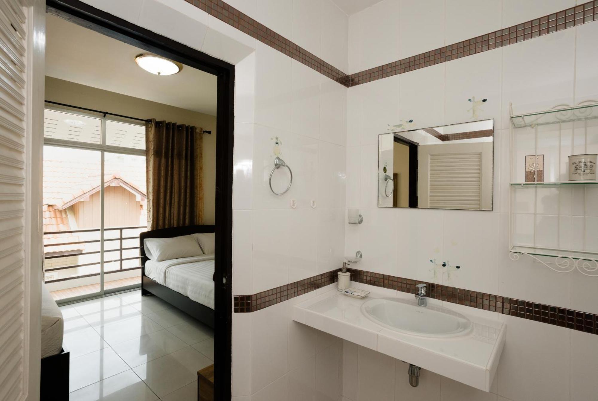 Tw Marina Pool Villa Патая Екстериор снимка